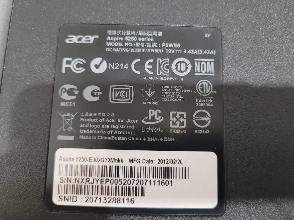 Laptop Acer Aspire 5250 AMD Radeon 4GB WiFi Kam