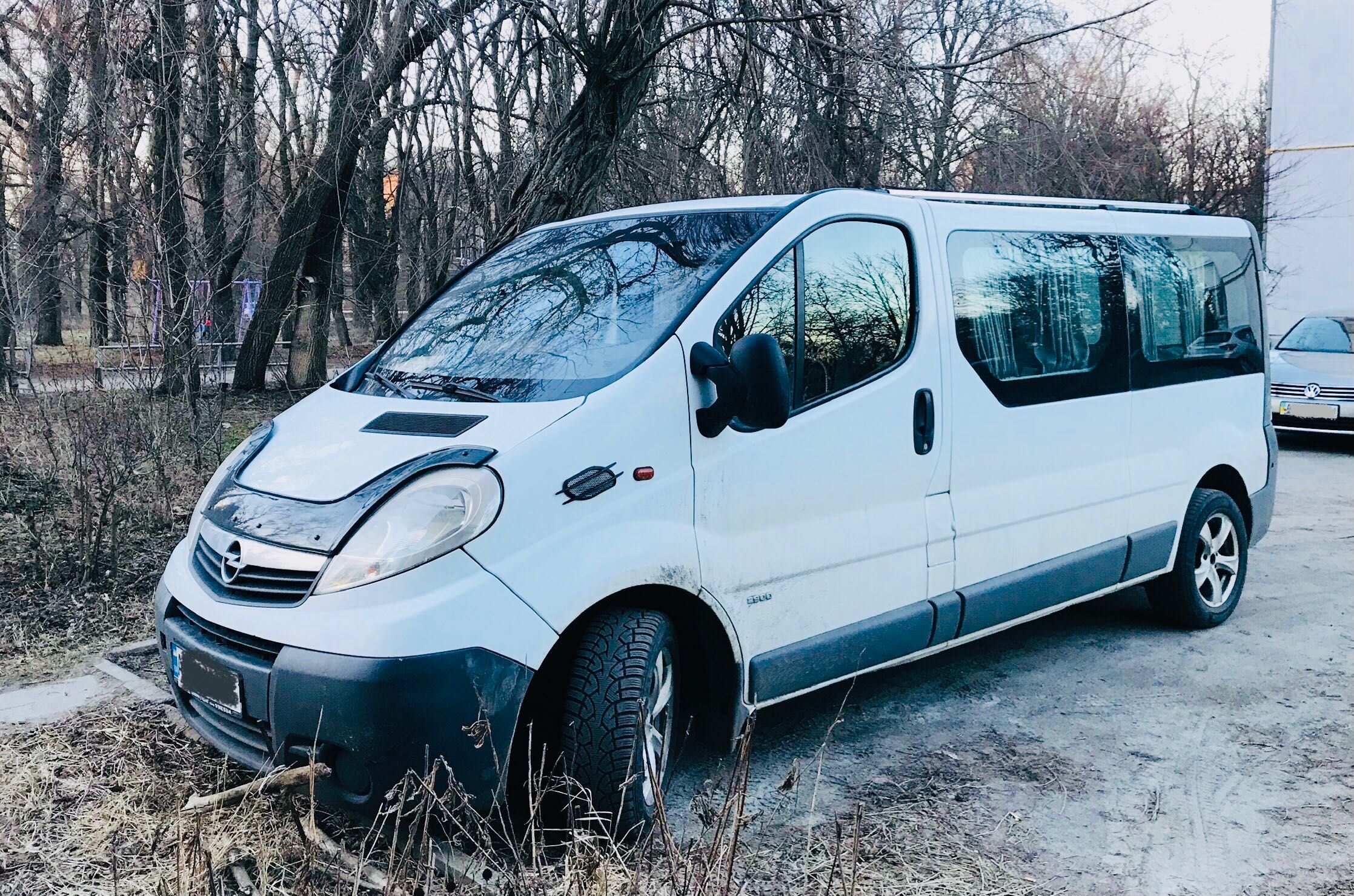 Opel vivaro 2,5 long пассажир по цене грузовика