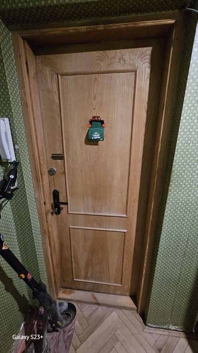 Двері вхідні 2м × 77.5см,ширина 4см БЕЗ КОРОБКИ!!!