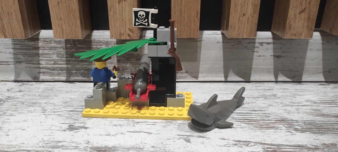 Lego Pirates 1492 Zatoczka Bojowa