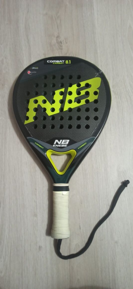 Raquete de Padel usada - Enebe Combat Carbon 8.1