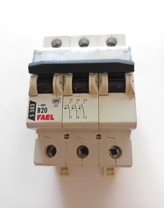 Wyłącznik nadprądowy B-20 A FAEL 400V 3P