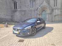 Volvo V40 D2 115cv • R-Design • Muito bem estimado