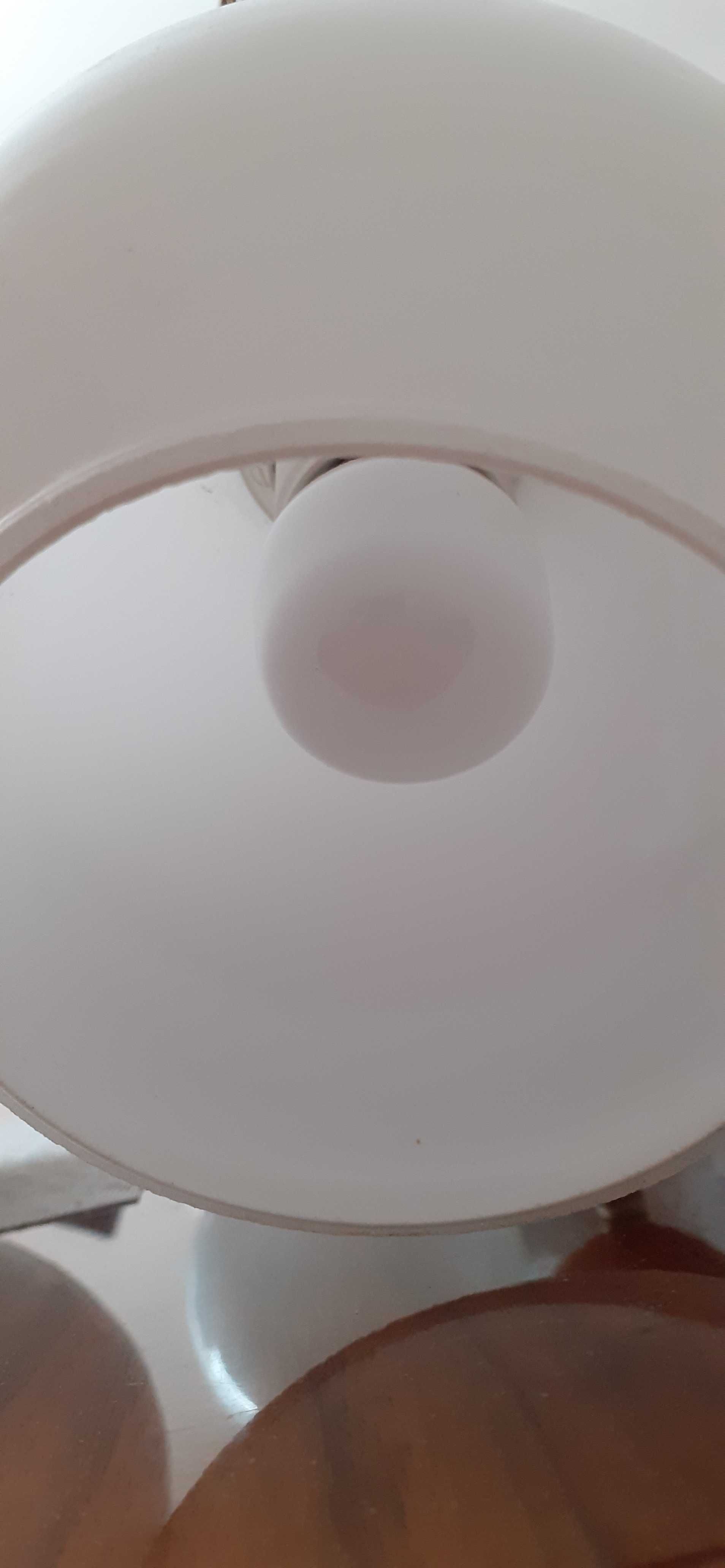 Lampa wisząca, żyrandol, białe szklane kule 5xE27