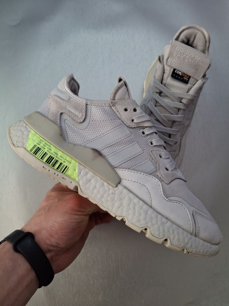 Кроссовки adidas Nite Jogger Grey
ОРИГИНАЛ 
Отлично подходят для занят
