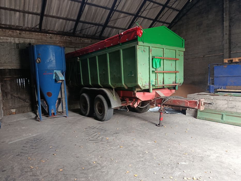 Przyczepa Skorupowa 12