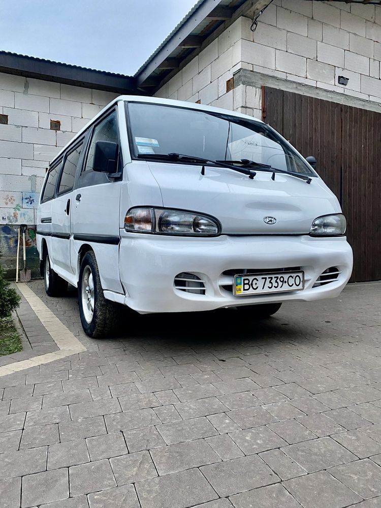 Hyundai H100 бус