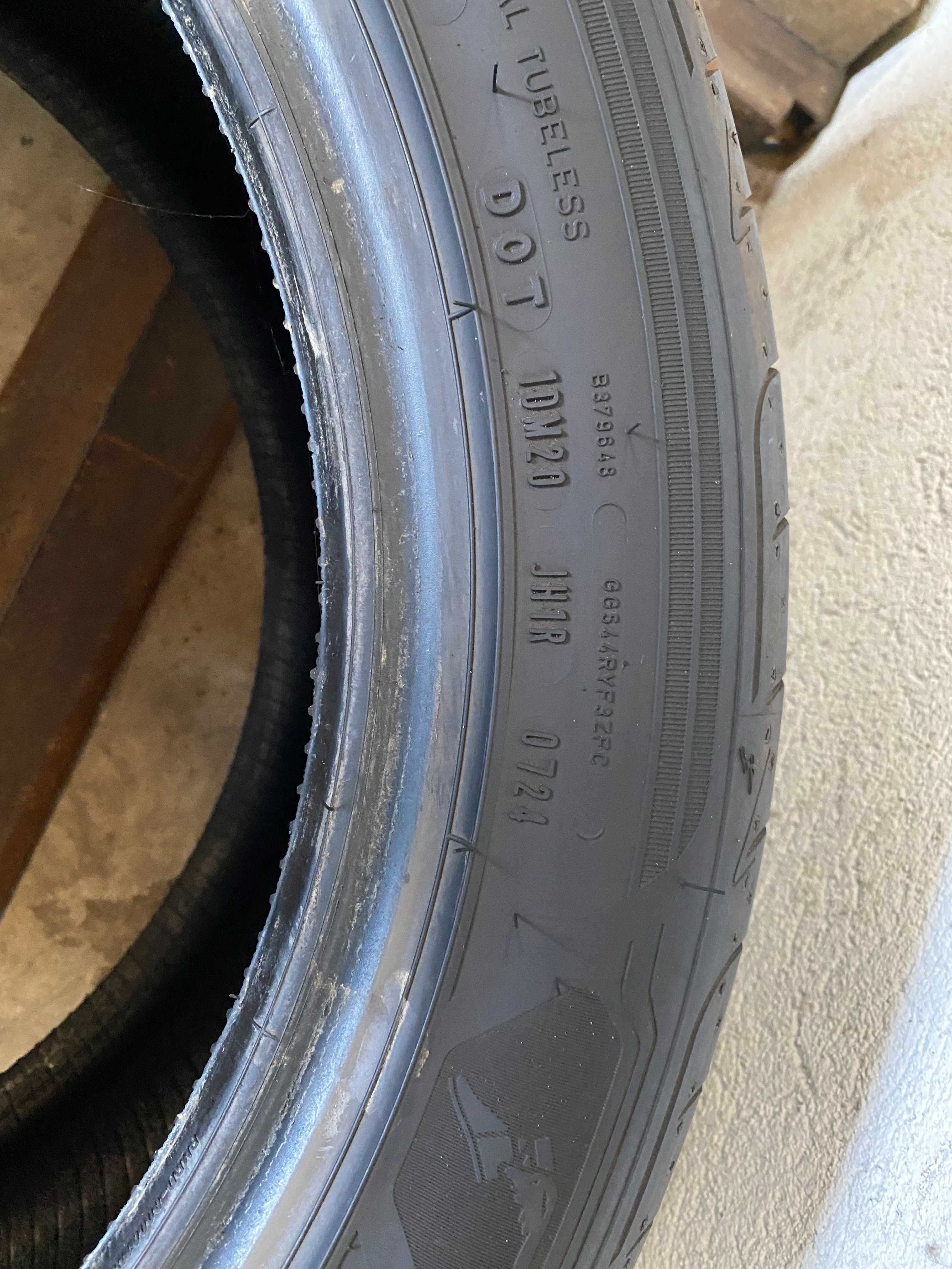 275/40r18 Goodyer Eagle F1 MO