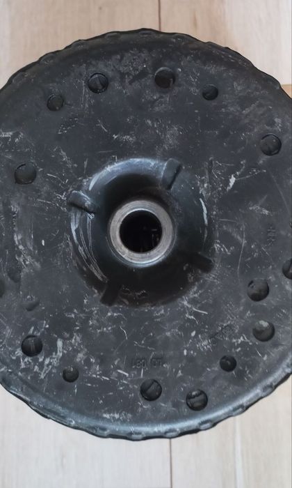 Подушка стойки (с подшипником) Renault Master3