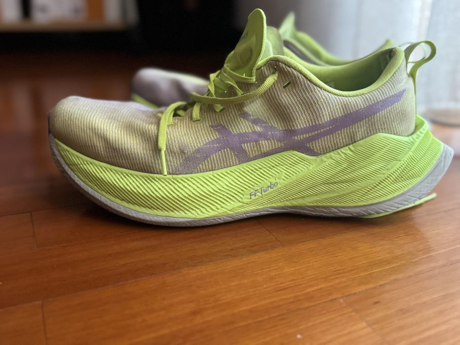 Asics Superblast