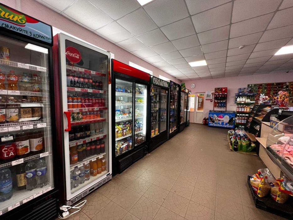 Здам приміщення вільного призначення в самому центрі с . Іркліїв