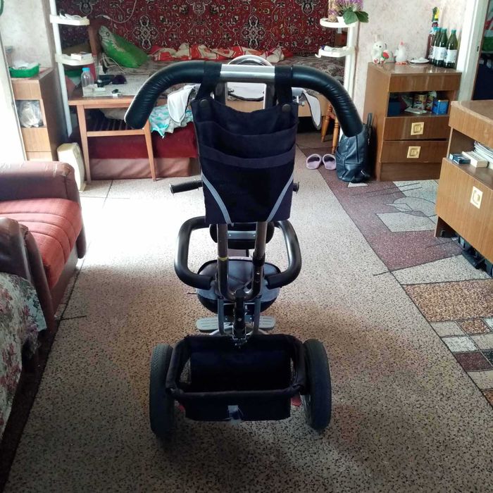 Велосипед детский с родительской ручкой