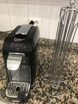 Maquina de café + suporte cápsulas