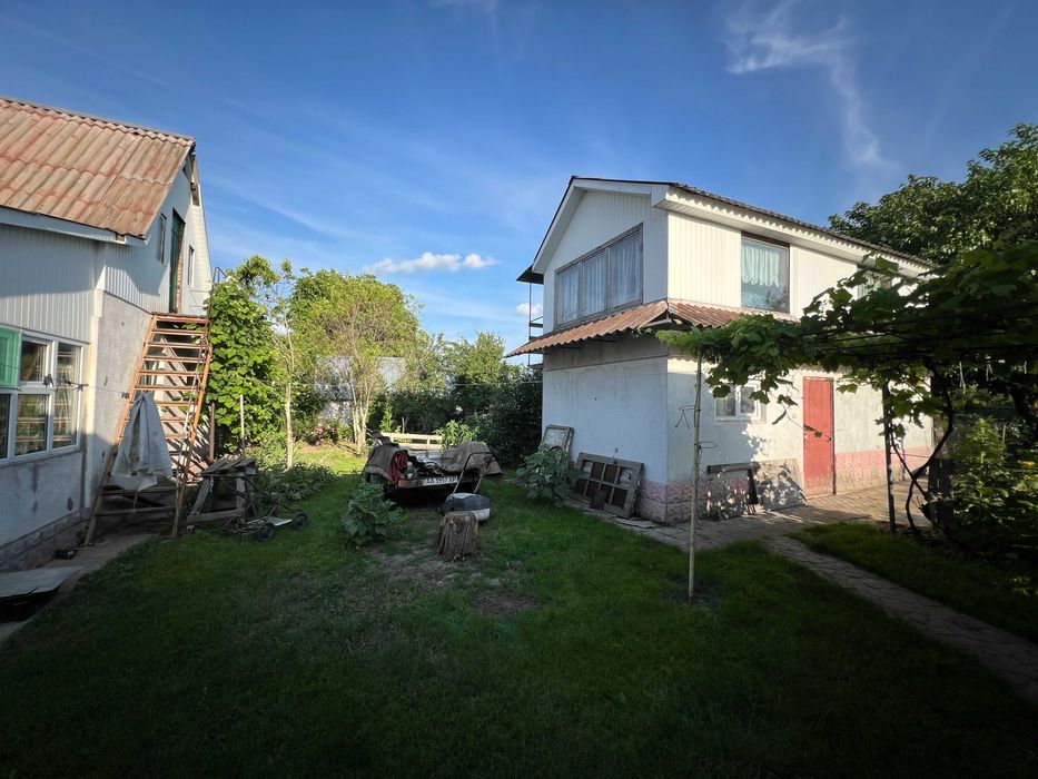 Продається будинок в селі Буки, Білоцерківського району.