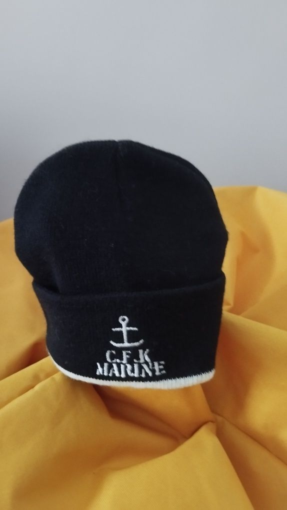 Gorro C.F.K marine.
