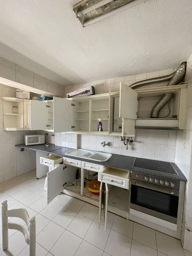 Movéis e bancada de cozinha