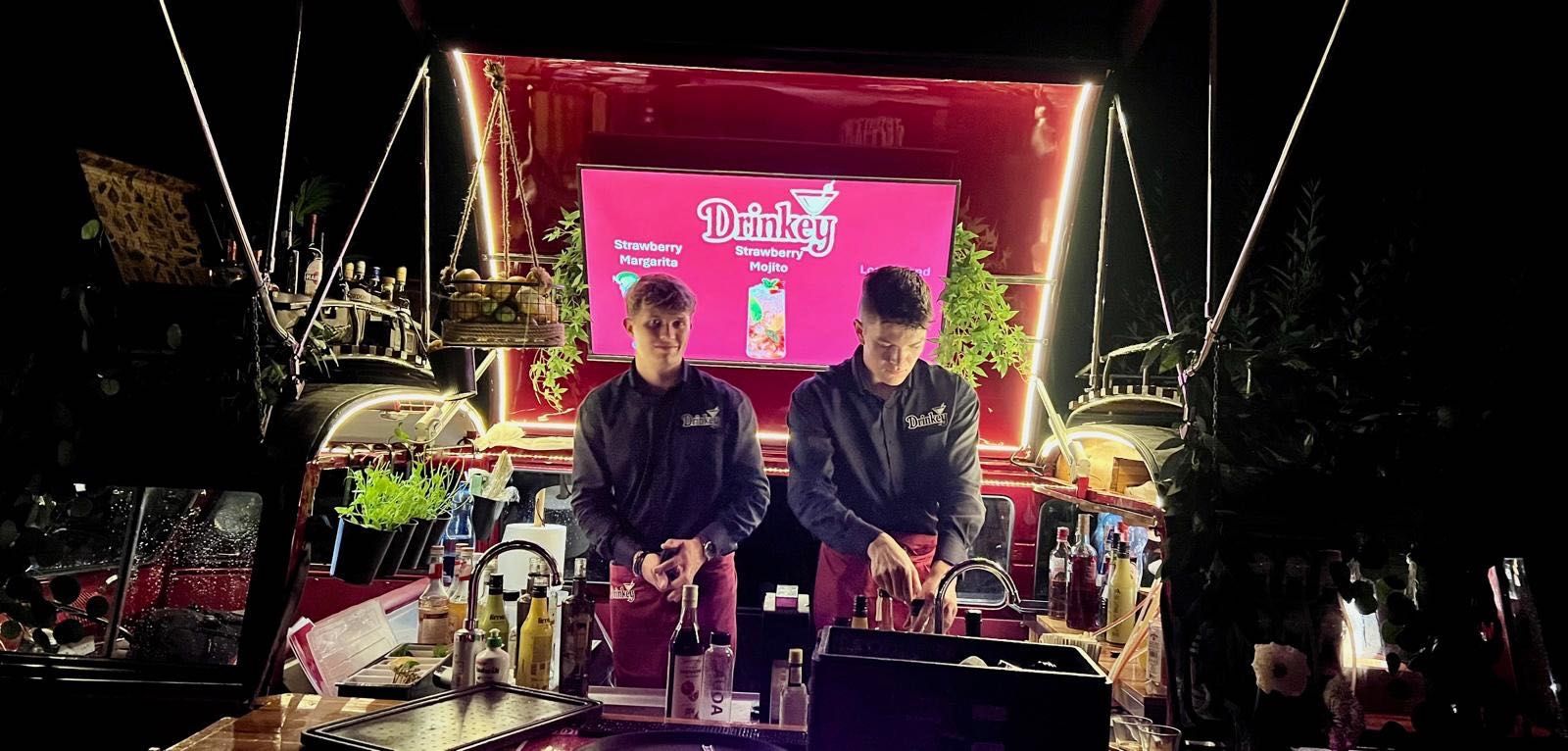 Mobilny Drink-Bar w Volkswagen T1 (bulik) na wesele / imprezę firmową