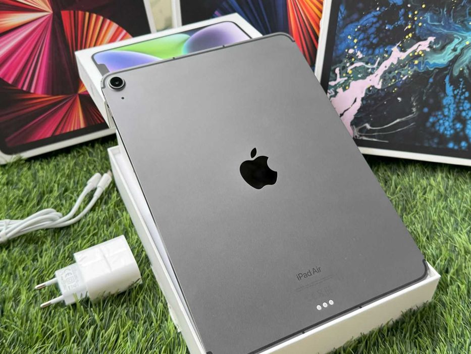 iPad Air 5 GEN 256GB WIFI Cellular LTE 5G GREY Bat100% M1 FV23% Brutto