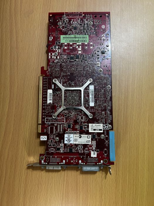 Відеокарта Gigabyte HD 4850 у дуже гарному стані