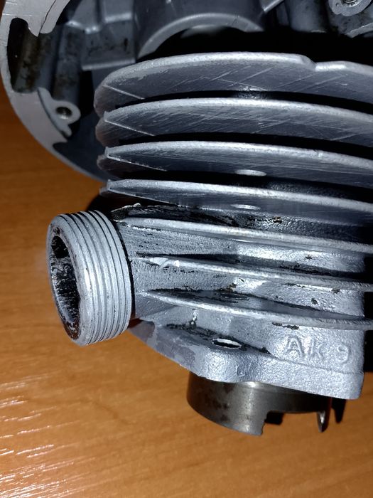 Kartery Komar Sport 2361  ZB4 motorynka