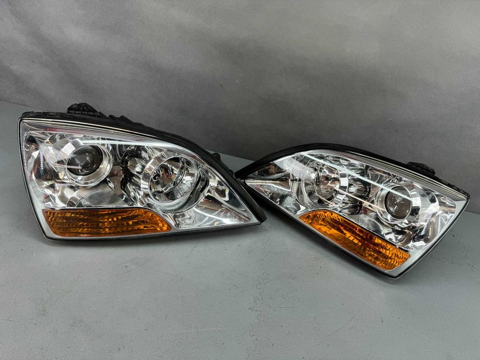 Kia Sorento Lift FL 07-09r. Lampy Przód Przednie Lewa + Prawa EU IGŁA