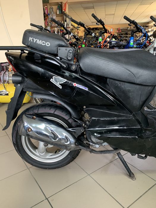 Скутер КYMCO 4Т, 80 кубів.