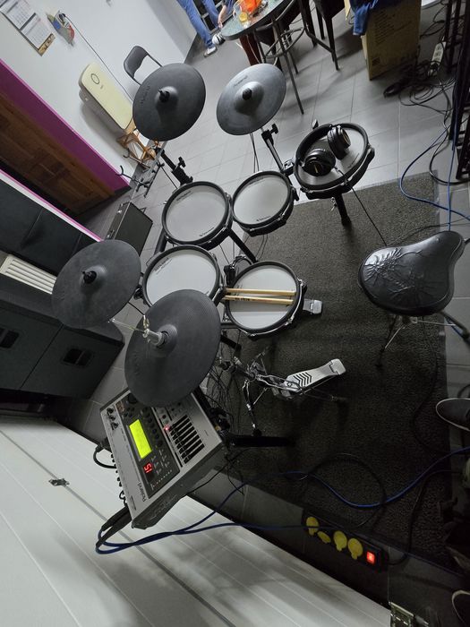 Roland TD 20 + karta z instrumentami + okablowanie