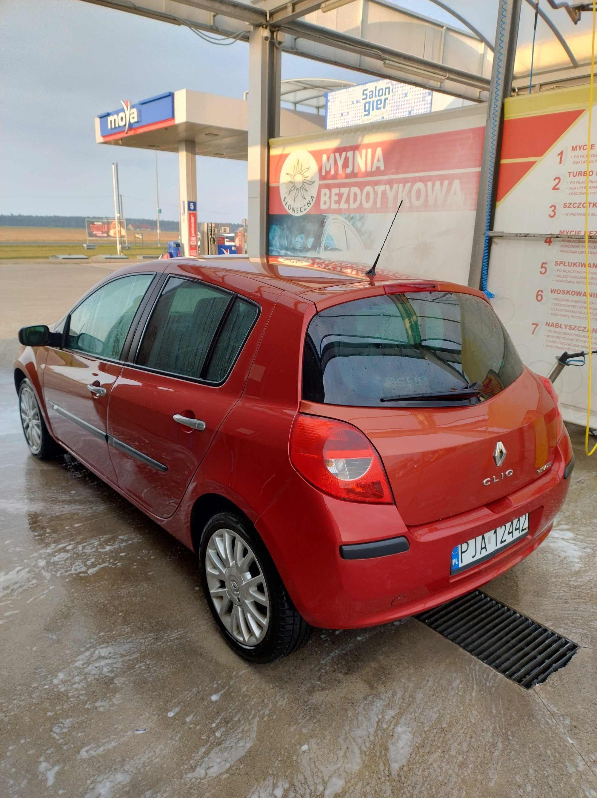 Renault Clio 3 1.5 DCI / Spalanie 4L / 2006r