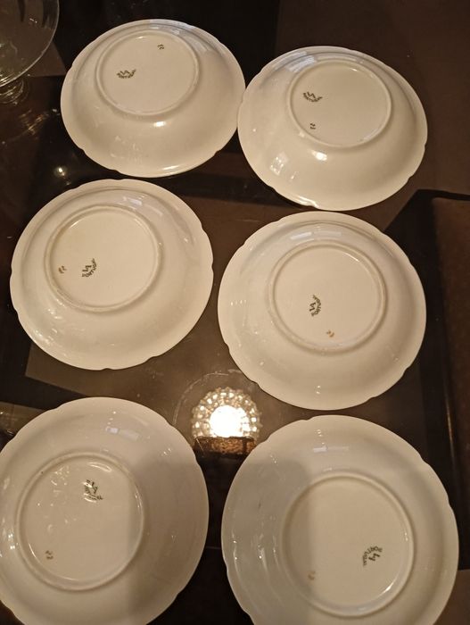 6 chávenas chá Vista Alegre lacinho com  ouro de 1947/1968