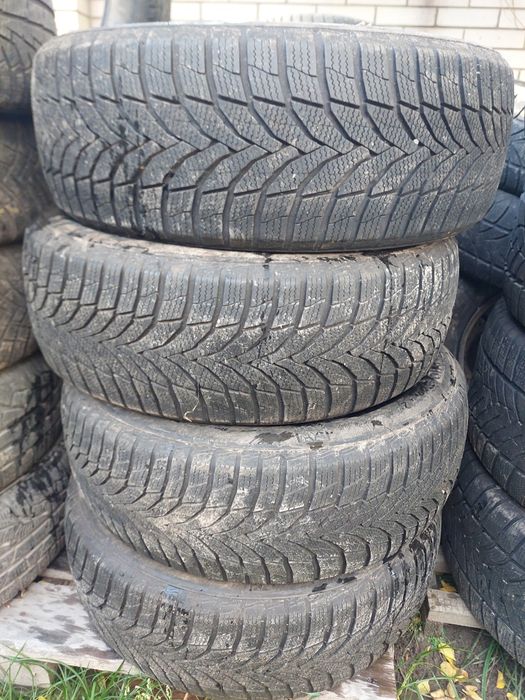 Продаються шини  225/60R 16 Nexen