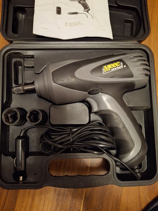 Ударный гайковерт 12в