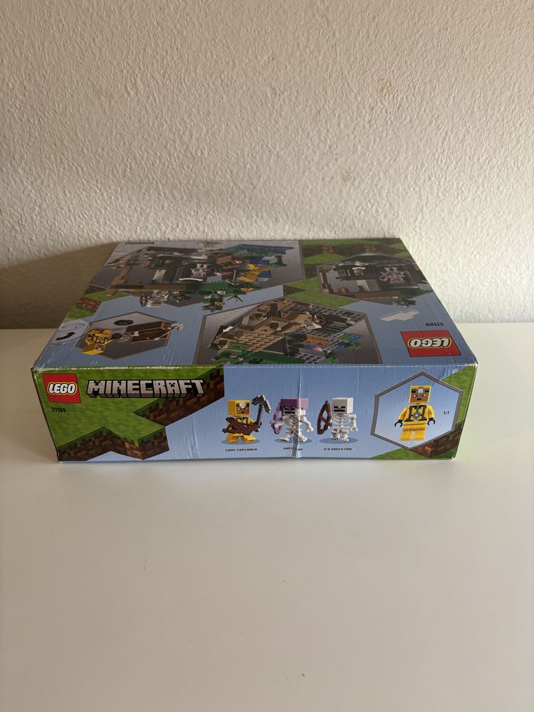 LEGO Minecraft Gruta Esqueletos 21189 Novo