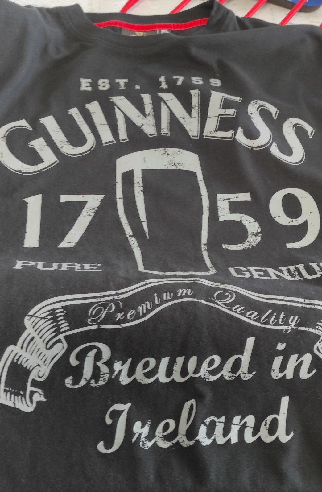 Качественная футболка Guinness оригинал мерч, размер L