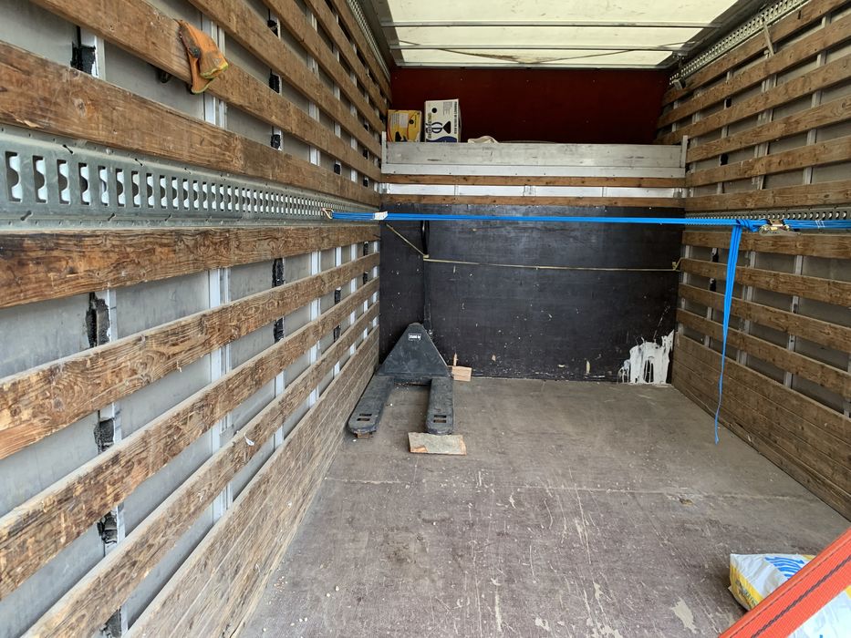 Вантажні перевезення