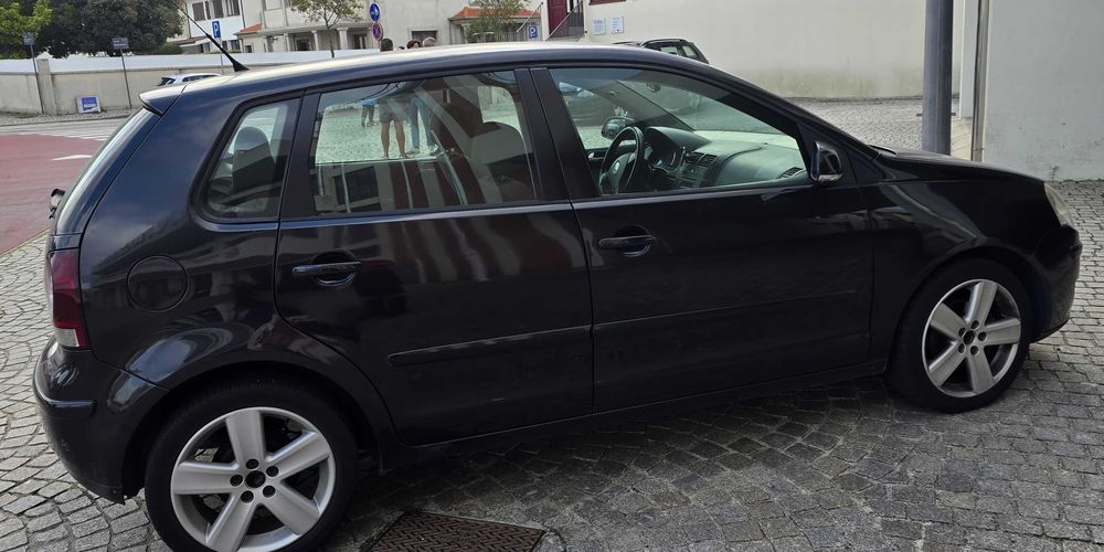Volkswagen Polo 1.4 TDI - 2006 - Excelente estado geral