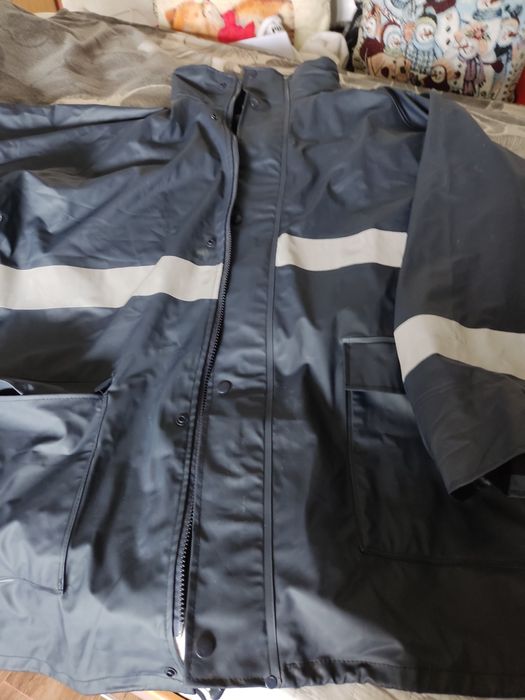 Kurtka przeciwdeszczowa GrossVenor