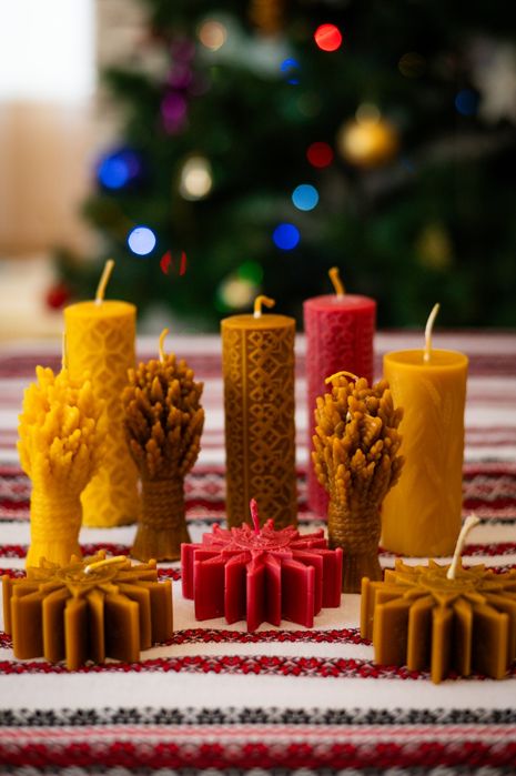 Різдвяні свічки з бджолиного воску