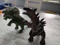 2 duże figurki Dinozaury
