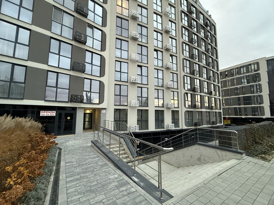 Оренда фасадного приміщення, Парус сіті, Кульпарківська 93