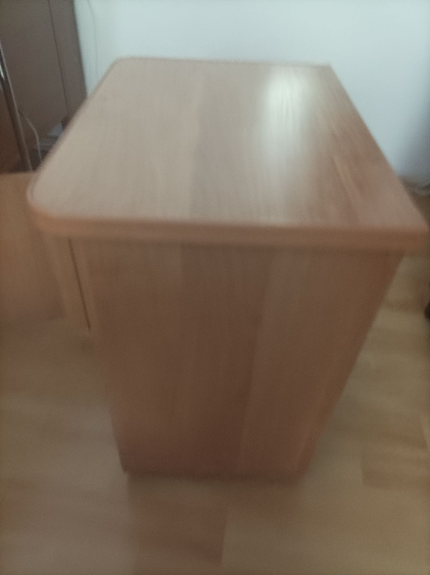 Szafka nocna klasyczna