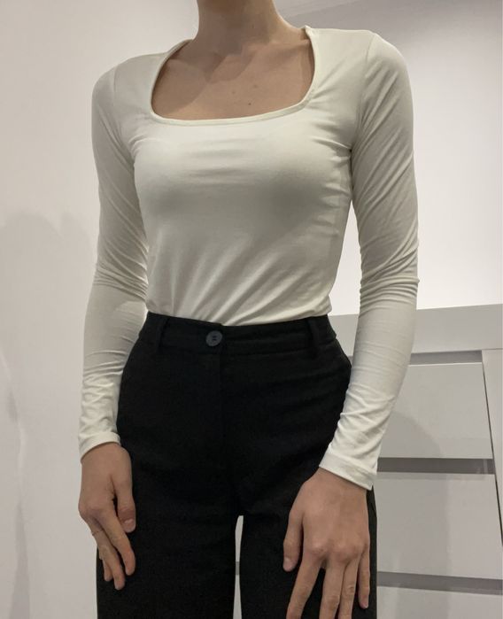 bluzka z długim rękawem z dekoltem karo square neck