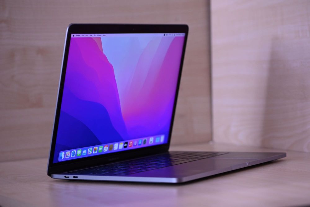 Ноутбук Apple MacBook Pro 2020 A2289 13 i5 8Gb 256Gb