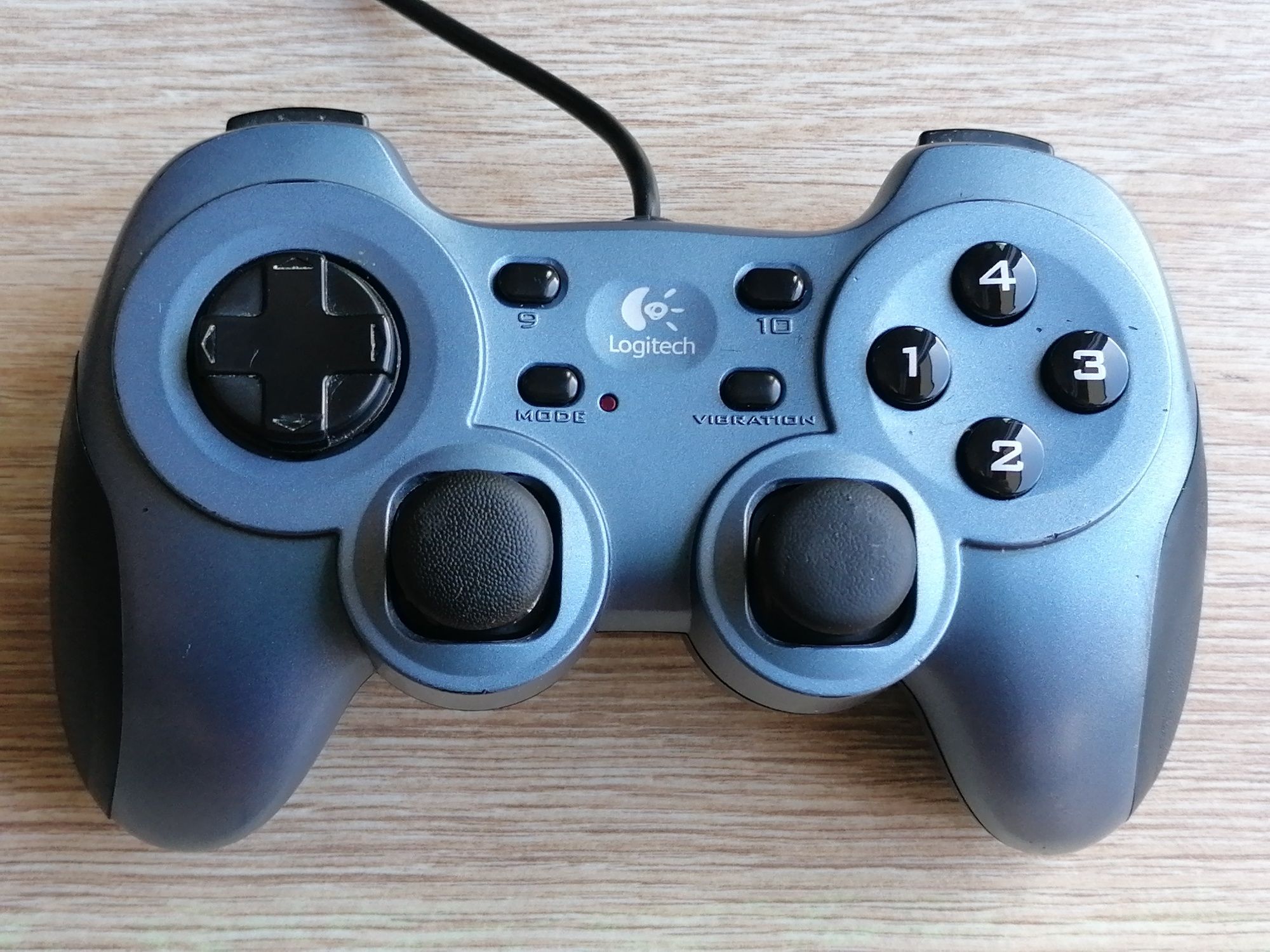 LOGITECH RumblePad 2 Gamepad Pad Joypad do komputera LOGITECH