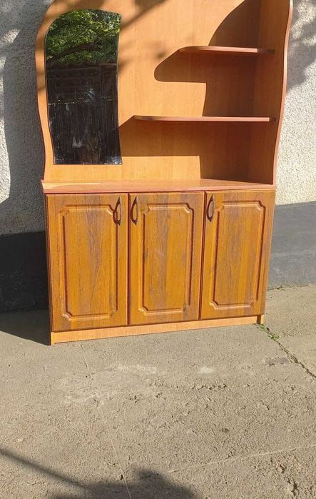 Продам тумбу із дзеркалом у прихожу