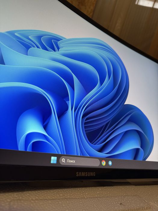 Монітор 23.5" Samsung Curved C24F396F