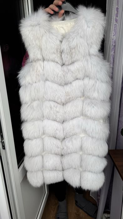 Акція!! Продам натуральну безрукавку з песця