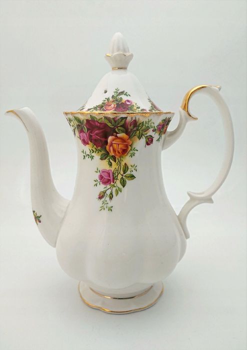 Czajnik Royal Albert Old Country Roses Trio