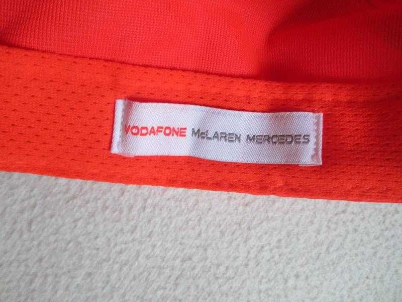 Кепка бейсболка Vodafone McLaren Mercedes Lewis