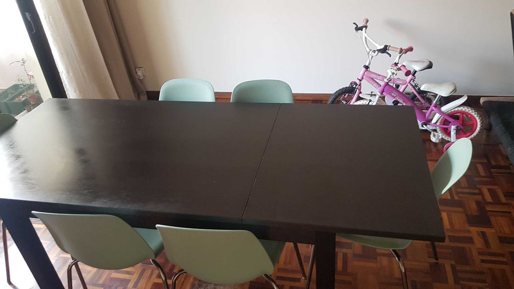 mesa de jantar ikea com 6 cadeiras inox, muito bem conservado top
