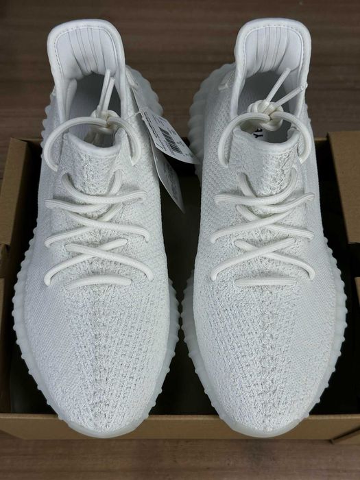 "Buty Trampki" adidasYeezy_Boost_350V2_Cream_R.39